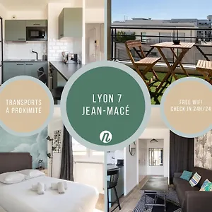 https://apt-lelegant-desaugiers.hotels-rhonealpes.com